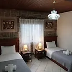 Elaias Gea -kalampaka Apartment