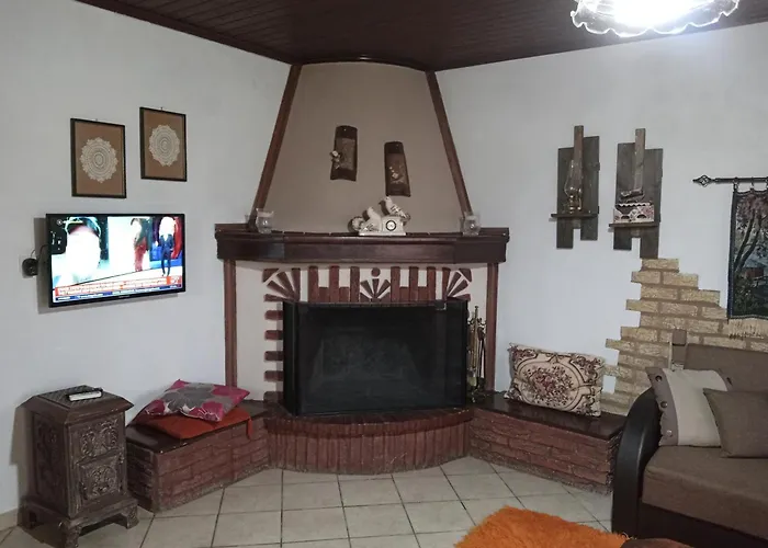 Elaias Gea -kalampaka Apartman *