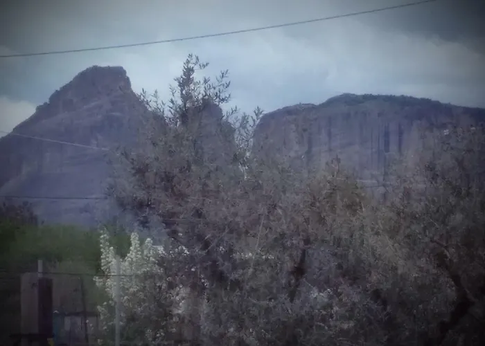 Elaias Gea -kalampaka Апартаменты